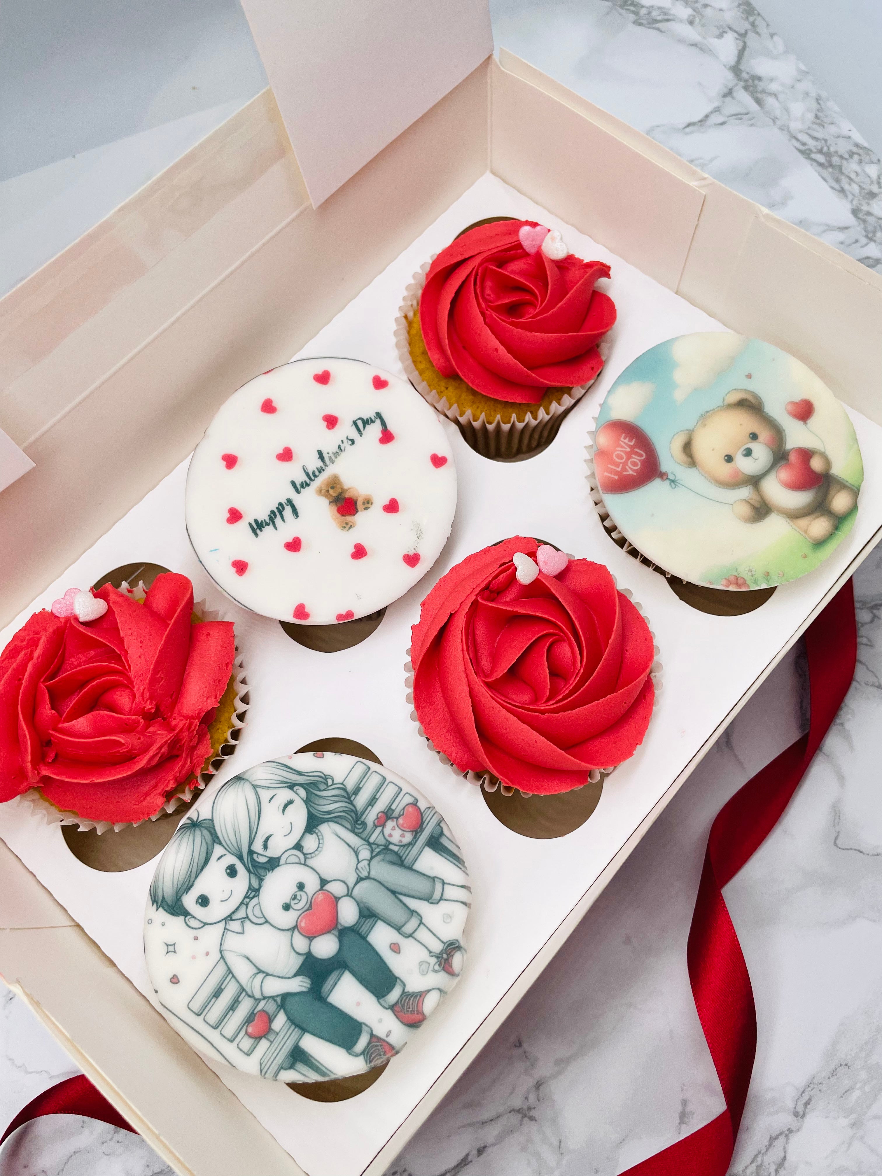 Hearts Cupcake Box